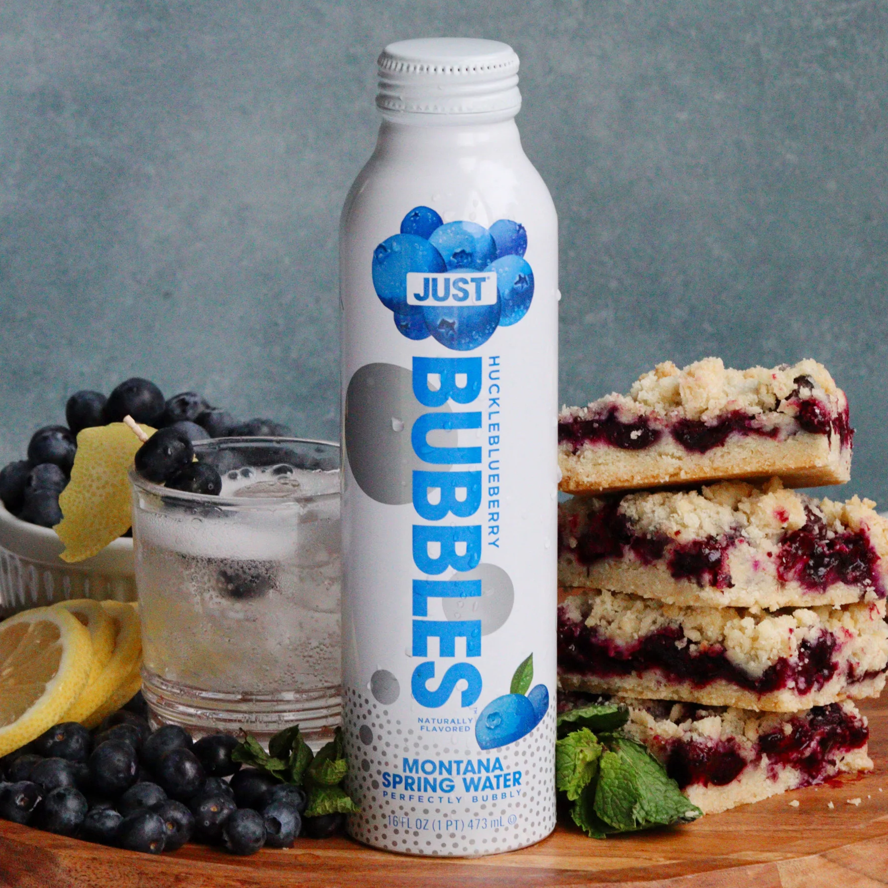 HuckleBlueberry Bubbles & Coconut Mint Bubbles Bundle-- 16 fl oz | 24 Pack - Image 4